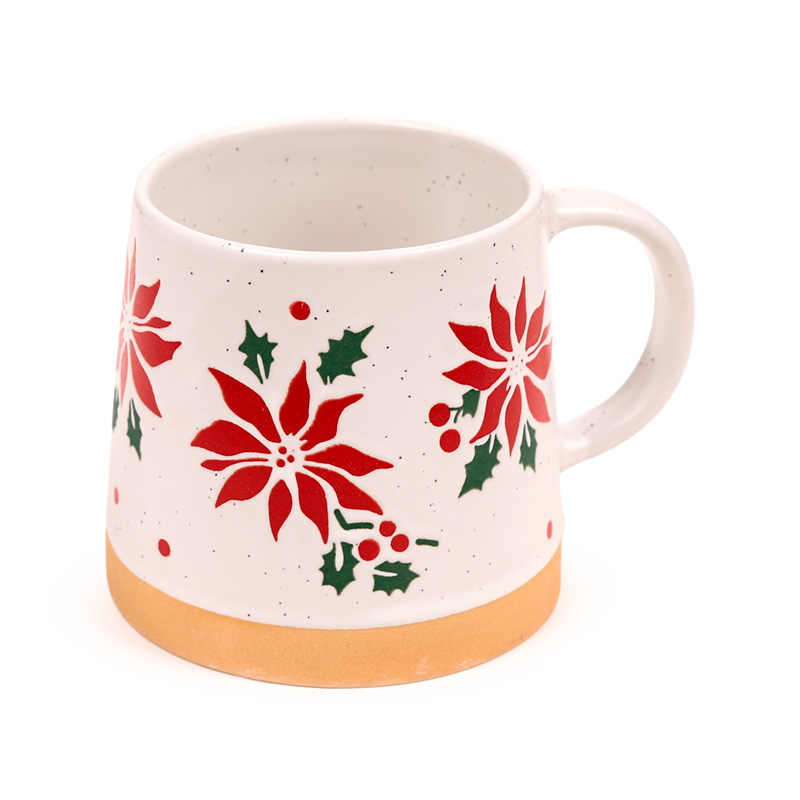 Tazza natalizia in gres con stella di Natale